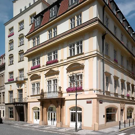 White & Gray Apartments Prague Exterior photo