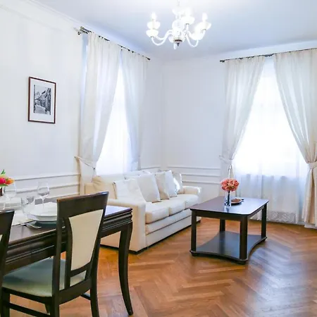 White & Gray Apartments Prague Exterior photo